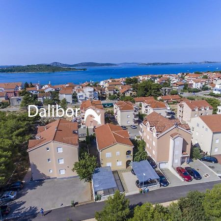 Apartments Dalibor 沃迪切 外观 照片