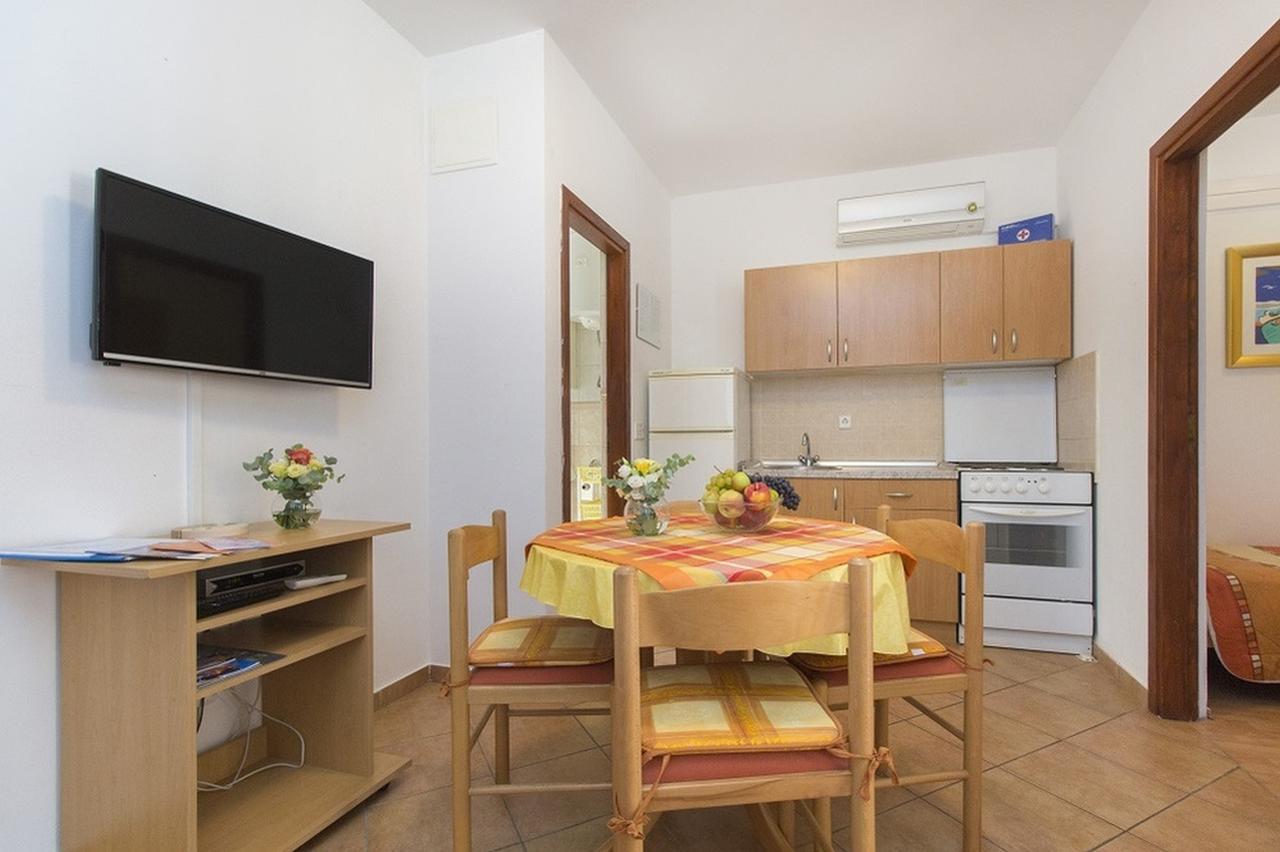 Apartments Dalibor 沃迪切 外观 照片