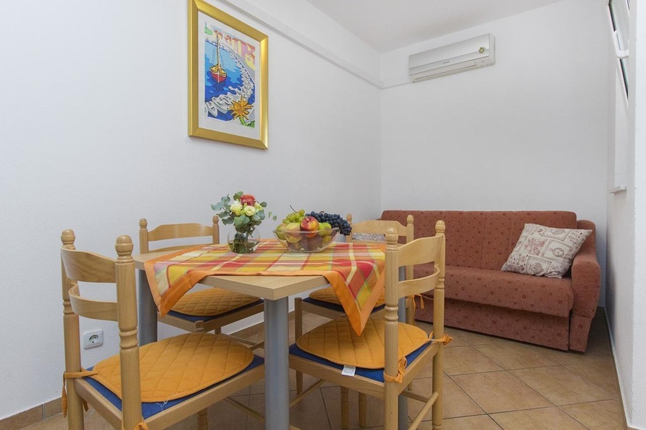 Apartments Dalibor 沃迪切 外观 照片